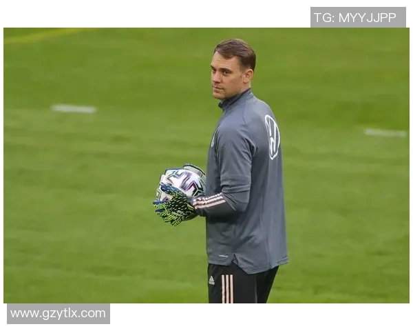 诺伊尔重伤缺席整个赛季拜仁急寻德赫亚救急补缺