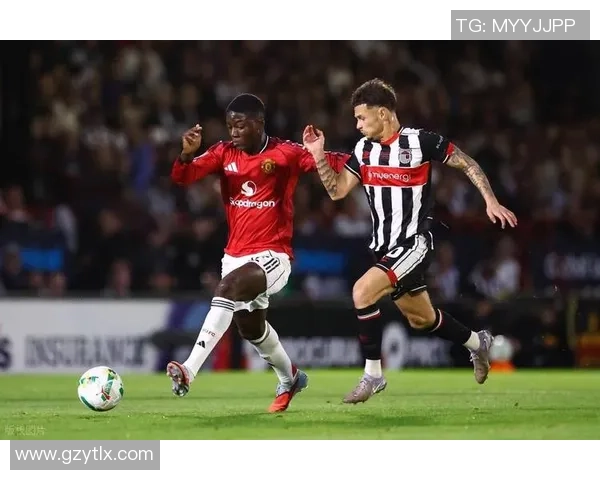 伯恩利与曼城对决分析双方实力与战术布局探讨