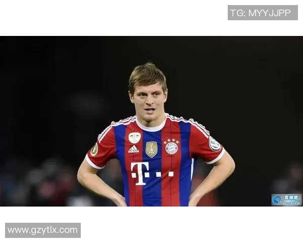 克罗斯：从中场指挥官到足球战术革新的引领者与传奇之路