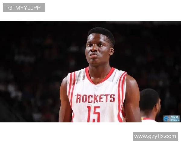 克林特卡佩拉：从默默无闻到NBA篮板王的奋斗之路