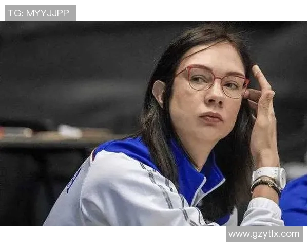 杨敏专访：从排球新星到传奇教练的奋斗与成长之路