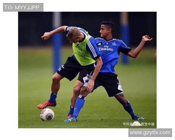 比勒菲尔德与汉堡的历史交锋回顾与分析