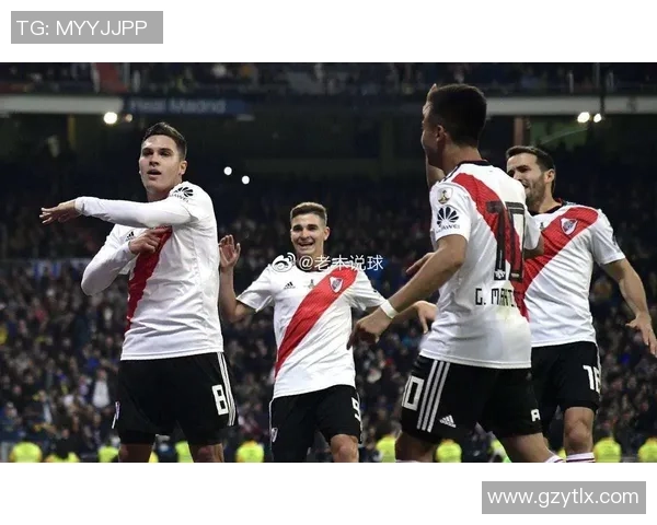 河床与克鲁塞罗的巅峰对决谁将书写足球历史新篇章