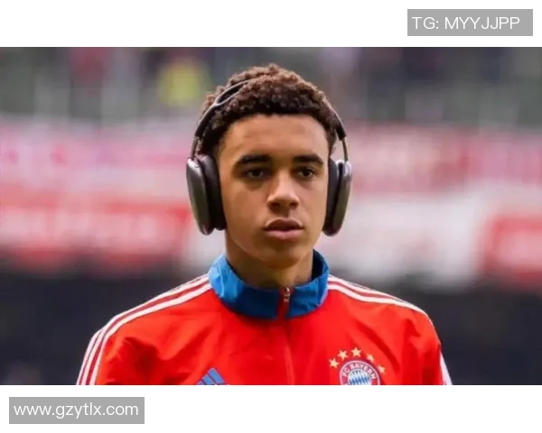 穆西亚拉崛起之路：从青训天才到足坛新星的成长历程